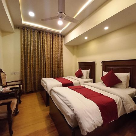 Diplomat Hotel İslamabad Dış mekan fotoğraf