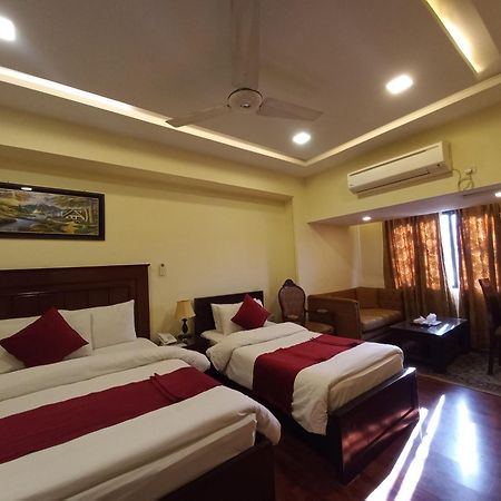 Diplomat Hotel İslamabad Dış mekan fotoğraf