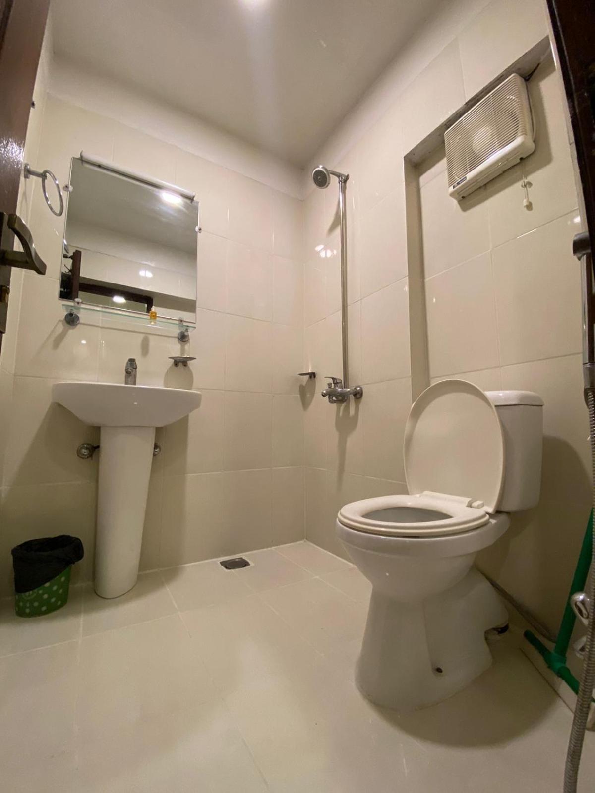 Diplomat Hotel İslamabad Dış mekan fotoğraf