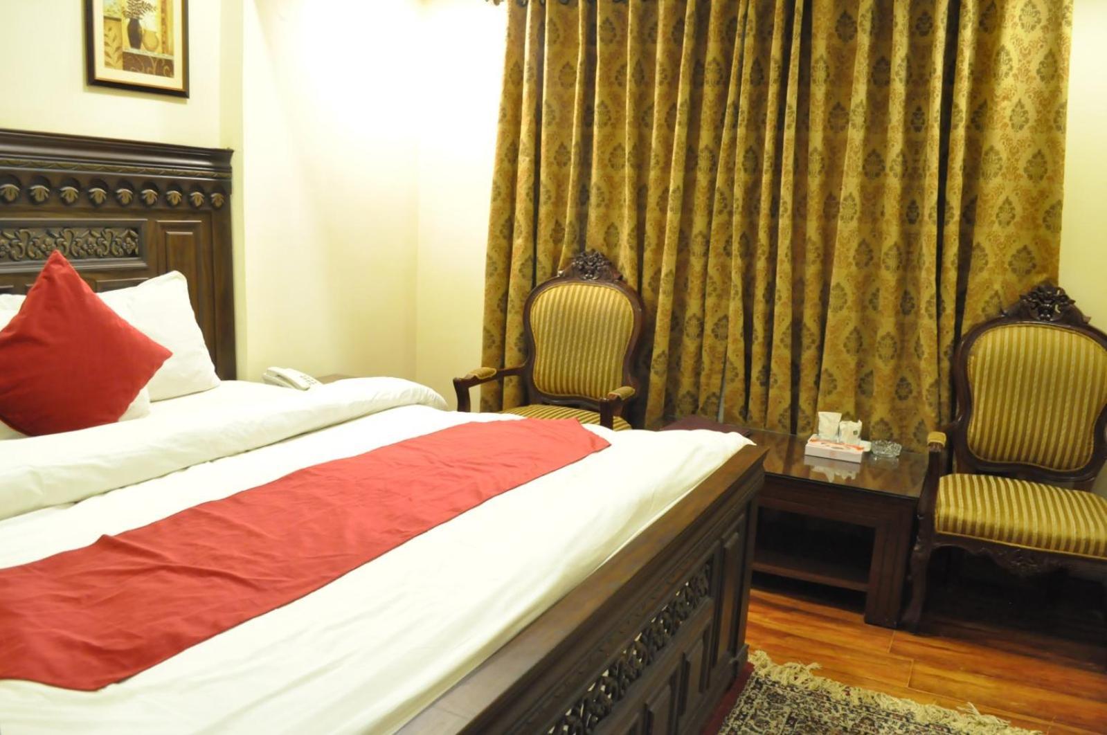 Diplomat Hotel İslamabad Dış mekan fotoğraf