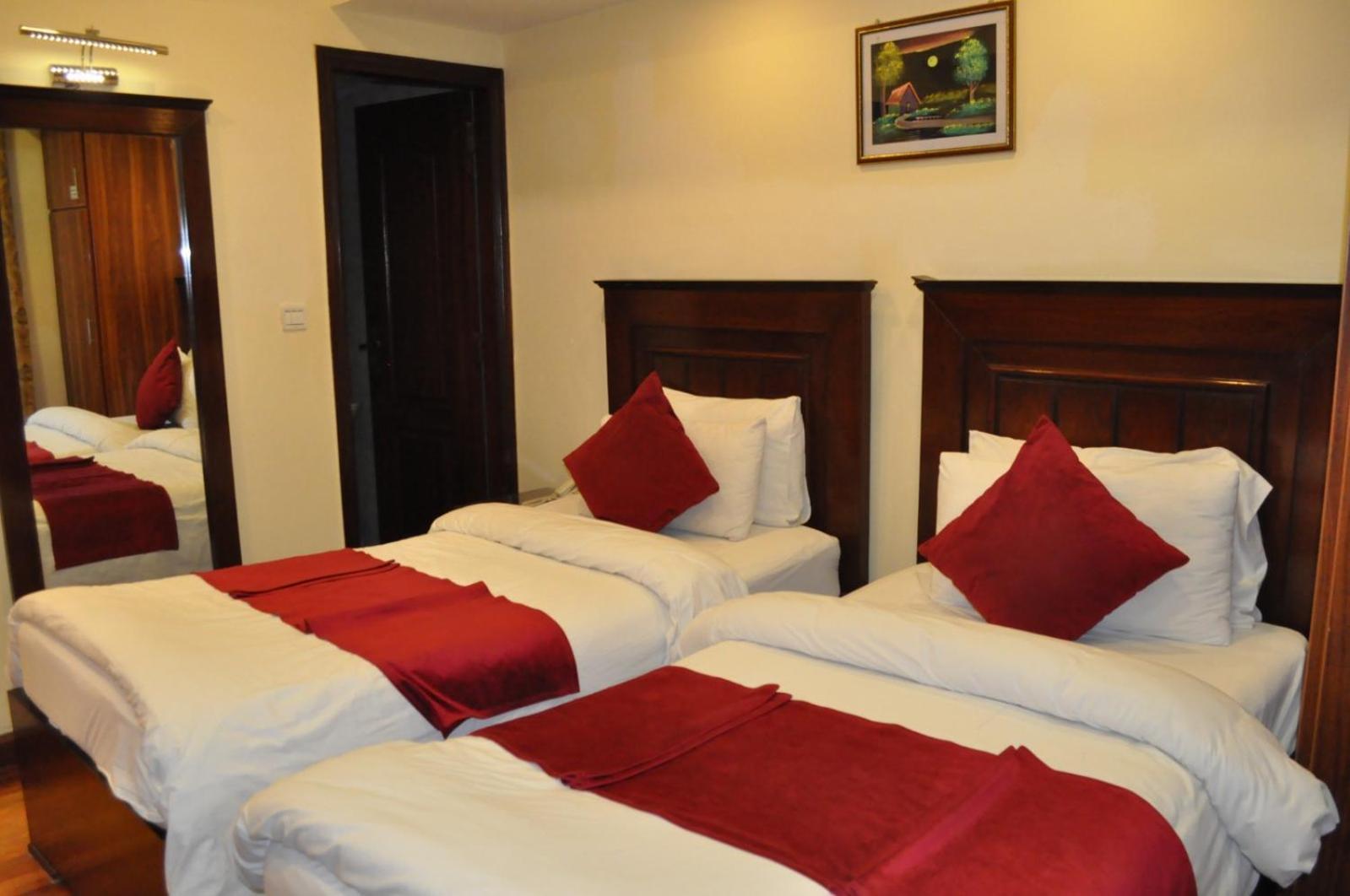 Diplomat Hotel İslamabad Dış mekan fotoğraf