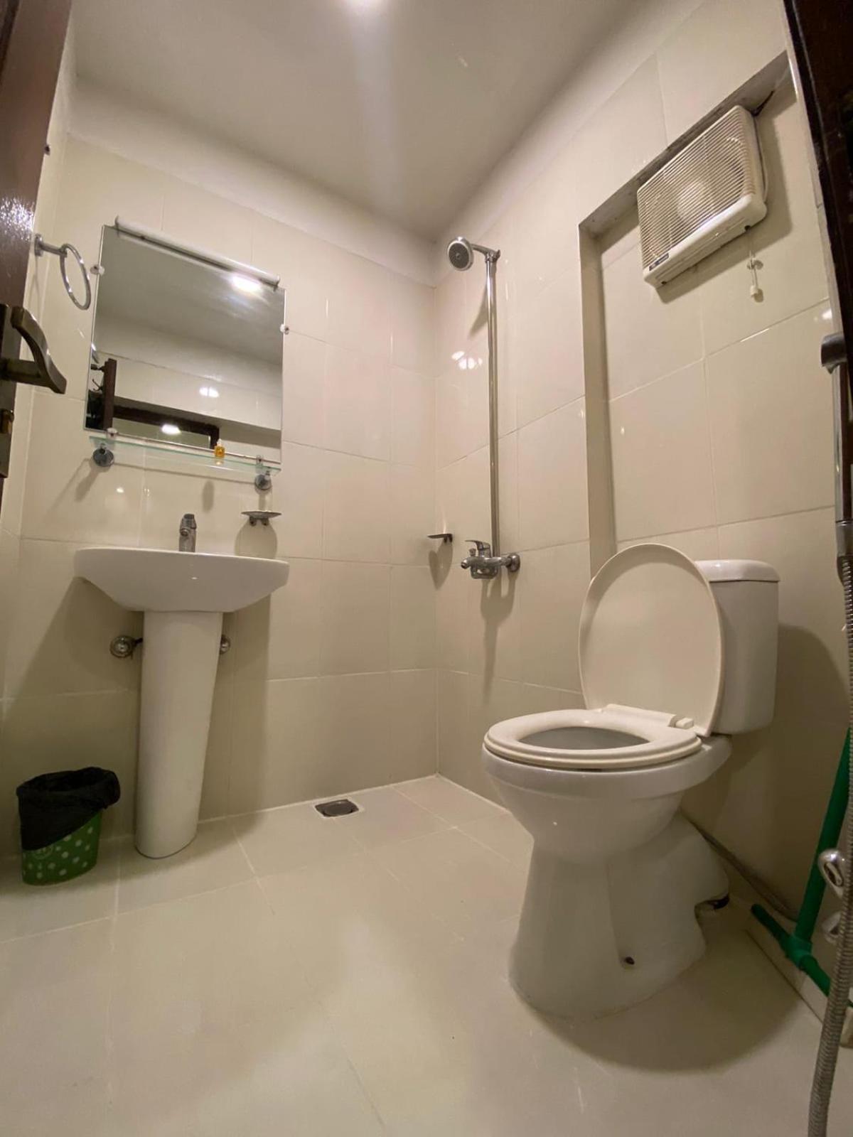Diplomat Hotel İslamabad Dış mekan fotoğraf